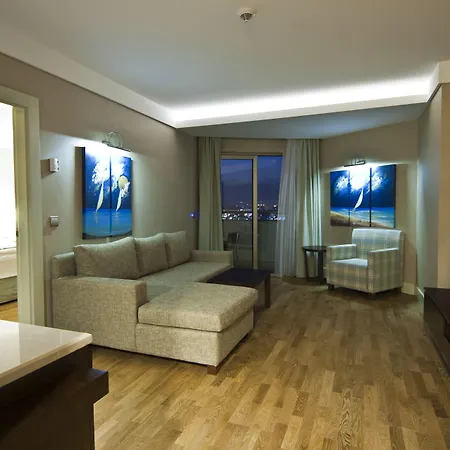 Ramada Plaza Hotel