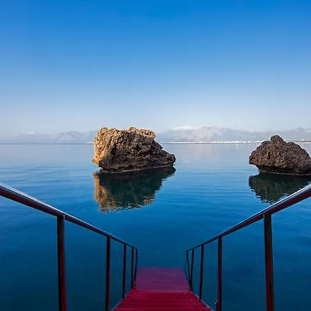 رمادا بلازا انطاليا 5* أنطاليا