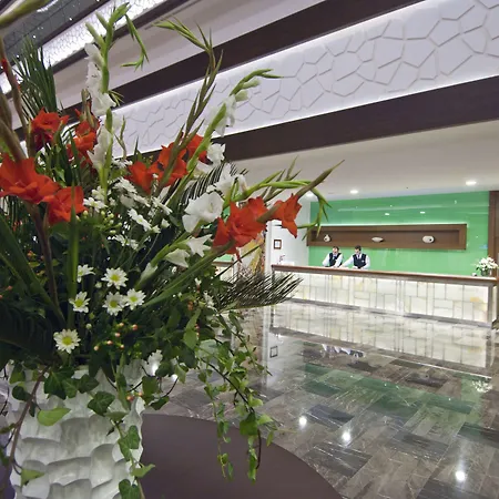 Ramada Plaza Hotel Antalya
