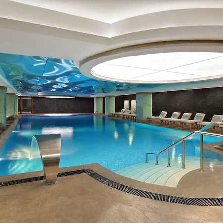 Ramada Plaza Hotel Antalya