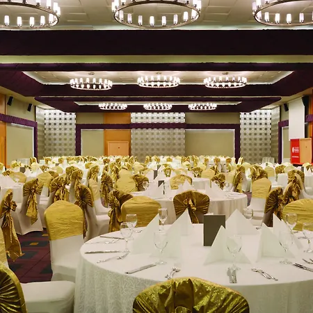 Hotel Ramada Plaza 5*