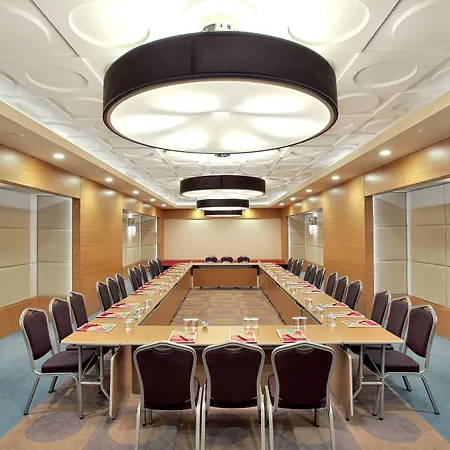 Ramada Plaza 5* Antalia