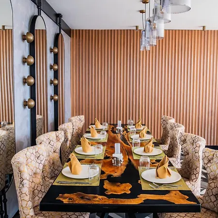 Ramada Plaza 5* Antalya