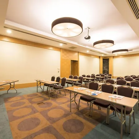 Ramada Plaza Hotel