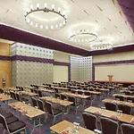 Hotel Ramada Plaza 5*