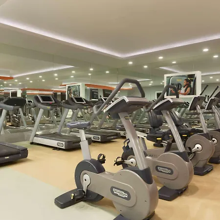 Ramada Plaza Szálloda 5*