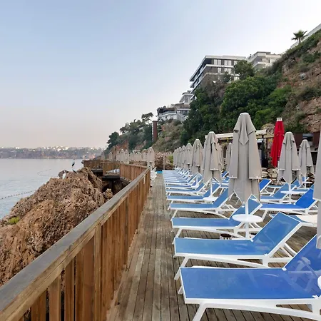 Szálloda Ramada Plaza Antalya