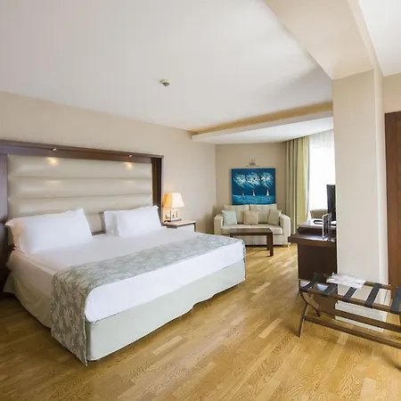Ramada Plaza Szálloda Antalya